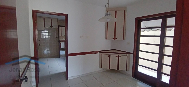 Imagem Casa de Condomínio com 4 Quartos para Alugar, 280 m² em Alphaville - Santana De Parnaíba Imagem Casa de Condomínio com 4 Quartos para Alugar, 280 m² em Alphaville - Santana De Parnaíba