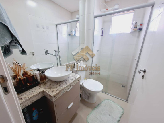Imagem Apartamento com 2 Quartos à Venda,  em São Carlos