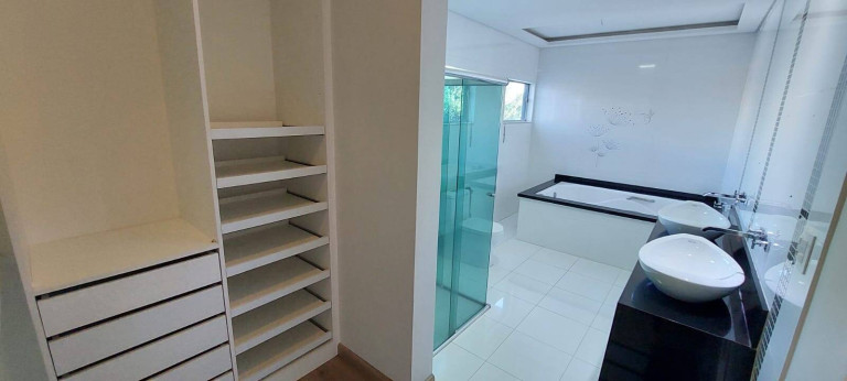 Imagem Sobrado com 3 Quartos à Venda, 500 m² em Urbanova - São José Dos Campos