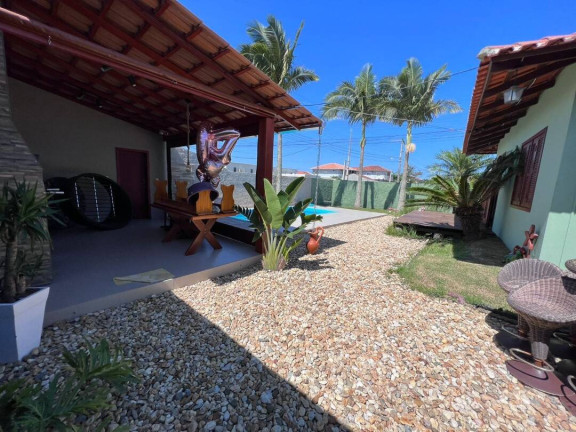 Imagem Casa com 3 Quartos à Venda, 165 m² em Centro - Balneário Barra Do Sul