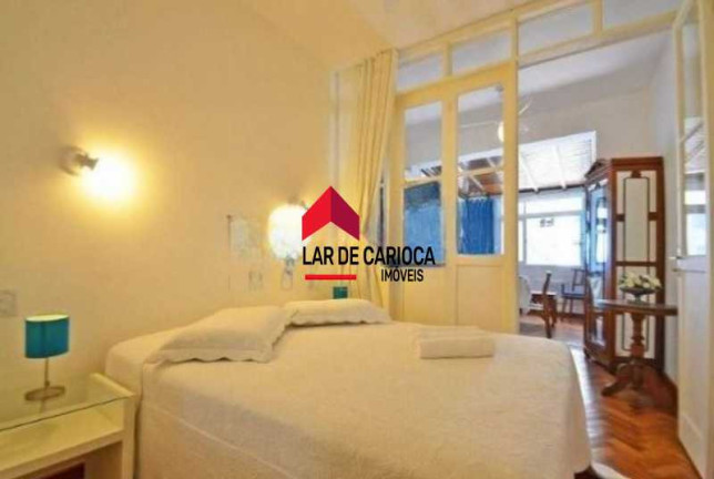Imagem Apartamento com 4 Quartos à Venda, 61 m² em Leme - Rio De Janeiro