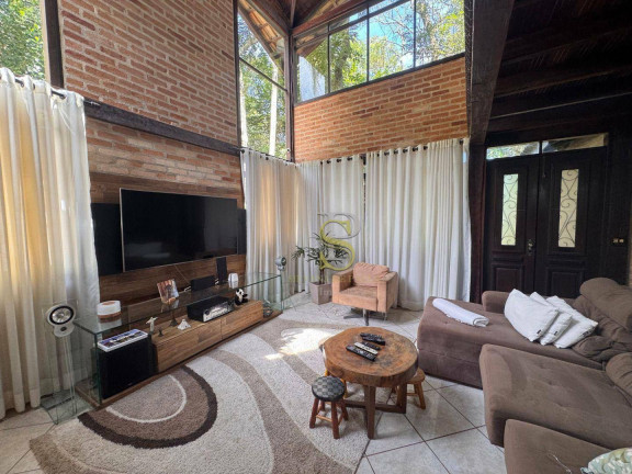 Imagem Casa com 3 Quartos à Venda, 300 m² em Serra Da Cantareira - Mairiporã Imagem Casa com 3 Quartos à Venda, 300 m² em Serra Da Cantareira - Mairiporã