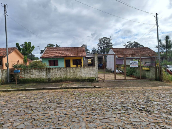 Casa com 2 Quartos à Venda, 300 m² em Fiuza - Viamão