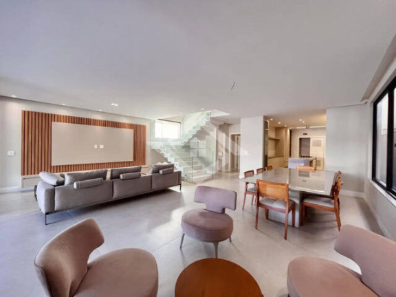 Imagem Casa com 6 Quartos à Venda, 350 m² em Barra Da Tijuca - Rio De Janeiro Imagem Casa com 6 Quartos à Venda, 350 m² em Barra Da Tijuca - Rio De Janeiro