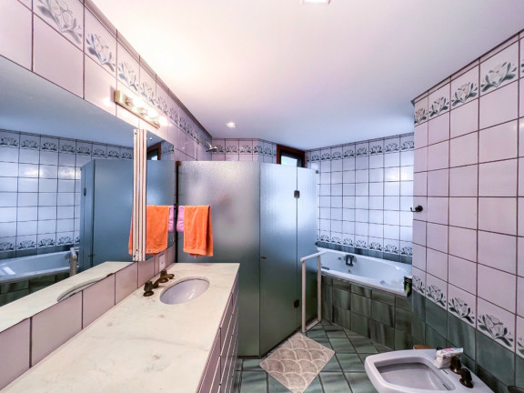 Imagem Apartamento com 4 Quartos à Venda, 278 m² em Moinhos De Vento - Porto Alegre
