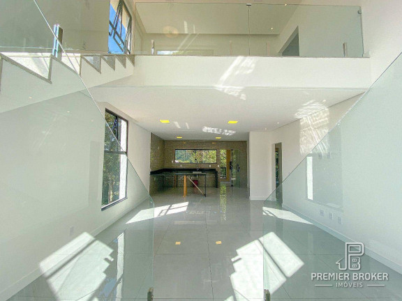 Imagem Casa com 4 Quartos à Venda, 214 m² em Vargem Grande - Teresópolis Imagem Casa com 4 Quartos à Venda, 214 m² em Vargem Grande - Teresópolis
