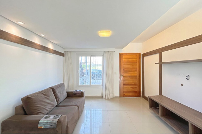 Imagem Casa com 2 Quartos à Venda, 76 m² em Guarujá - Porto Alegre