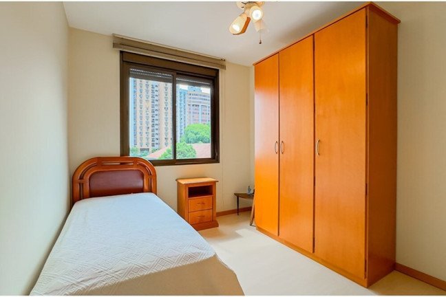 Imagem Apartamento com 2 Quartos à Venda, 76 m² em Rio Branco - Porto Alegre