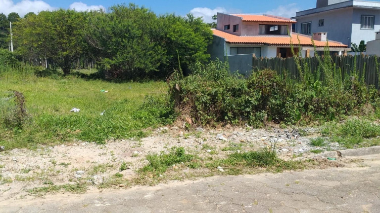 Imagem Terreno à Venda, 265 m² em Pinguirito - Garopaba Imagem Terreno à Venda, 265 m² em Pinguirito - Garopaba