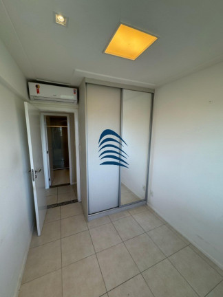 Imagem Imóvel com 3 Quartos à Venda, 110 m² em Pituaçu - Salvador Imagem Imóvel com 3 Quartos à Venda, 110 m² em Pituaçu - Salvador