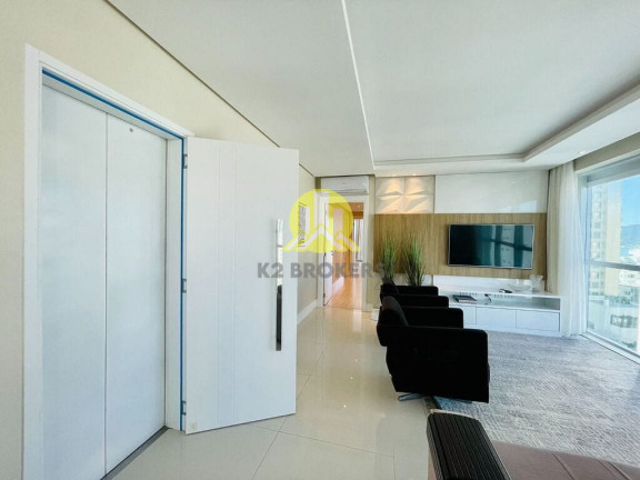 Imagem Apartamento com 4 Quartos à Venda, 145 m² em Centro - Balneário Camboriú Imagem Apartamento com 4 Quartos à Venda, 145 m² em Centro - Balneário Camboriú