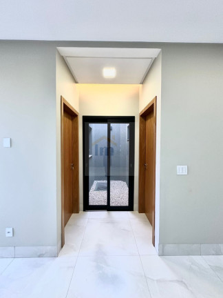 Imagem Casa com 3 Quartos à Venda, 220 m² em Jardim Atlântico - Goiânia Imagem Casa com 3 Quartos à Venda, 220 m² em Jardim Atlântico - Goiânia