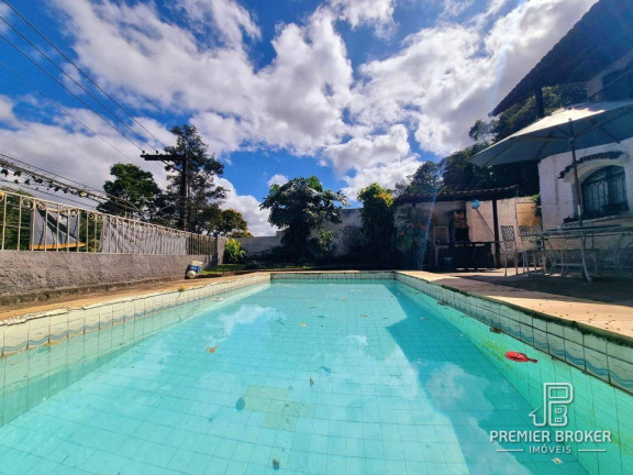 Imagem Casa com 4 Quartos à Venda, 230 m² em Bom Retiro - Teresópolis