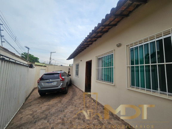 Casa com 3 Quartos à Venda, 140 m² em Santa Mônica - Belo Horizonte