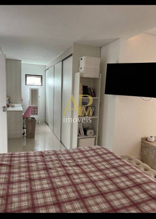 Imagem Casa com 3 Quartos à Venda, 310 m² em Pedra Branca - Palhoça Imagem Casa com 3 Quartos à Venda, 310 m² em Pedra Branca - Palhoça