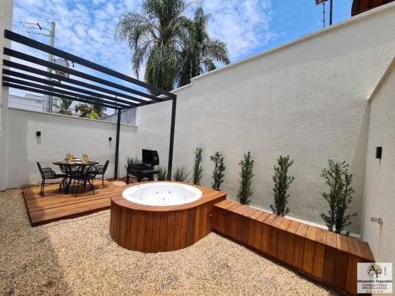 Imagem Casa com 3 Quartos à Venda, 185 m² em Setor Jaó - Goiânia Imagem Casa com 3 Quartos à Venda, 185 m² em Setor Jaó - Goiânia