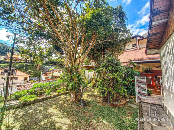 Imagem Casa com 3 Quartos à Venda, 185 m² em Araras - Teresópolis Imagem Casa com 3 Quartos à Venda, 185 m² em Araras - Teresópolis