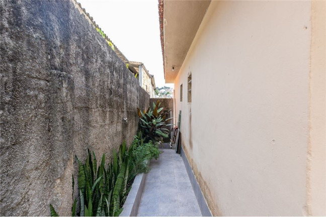 Imagem Casa com 3 Quartos à Venda, 170 m² em Jardim Das Imbuias - São Paulo Imagem Casa com 3 Quartos à Venda, 170 m² em Jardim Das Imbuias - São Paulo