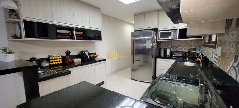 Imagem Casa com 3 Quartos à Venda, 208 m² em Jordanópolis - São Bernardo Do Campo