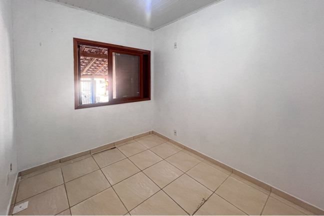 Imagem Casa com 2 Quartos à Venda, 45 m² em Olaria - Canoas