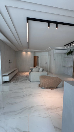 Imagem Apartamento com 4 Quartos à Venda, 152 m² em Meia Praia - Itapema