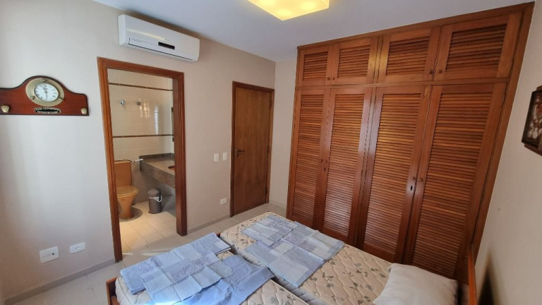 Imagem Apartamento com 3 Quartos à Venda, 165 m² em Pitangueiras - Guarujá Imagem Apartamento com 3 Quartos à Venda, 165 m² em Pitangueiras - Guarujá