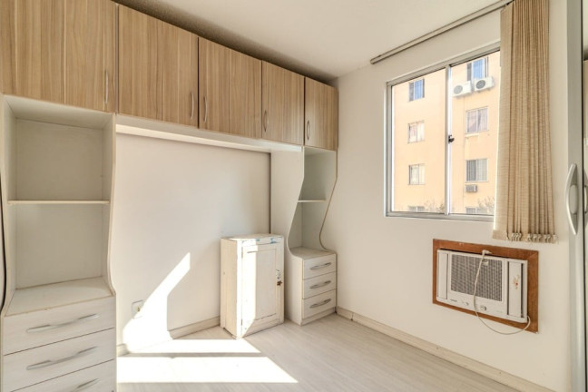 Imagem Apartamento com 2 Quartos à Venda, 45 m² em Jardim Leopoldina - Porto Alegre