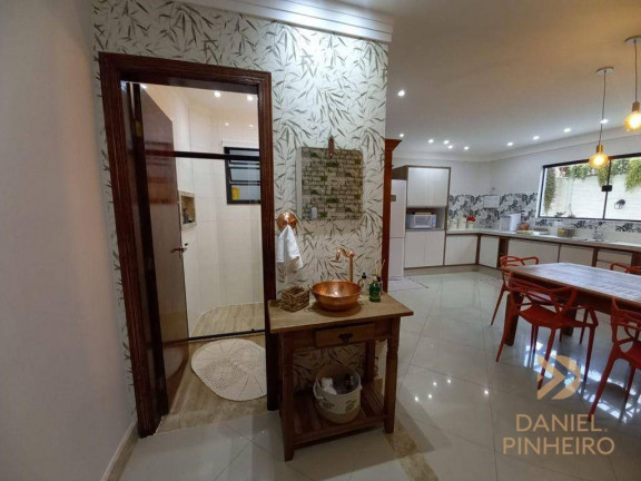 Imagem Sobrado com 3 Quartos à Venda, 175 m² em Canto Do Forte - Praia Grande