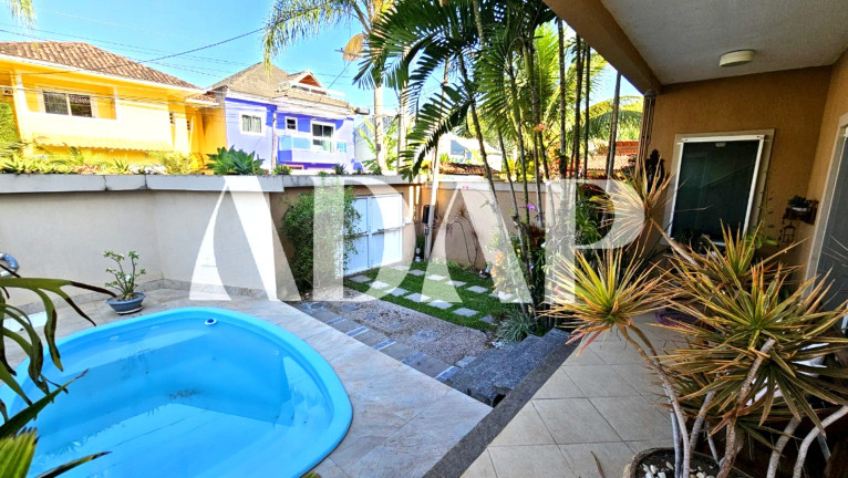 Imagem Casa com 3 Quartos à Venda, 150 m² em Vargem Grande - Rio De Janeiro Imagem Casa com 3 Quartos à Venda, 150 m² em Vargem Grande - Rio De Janeiro