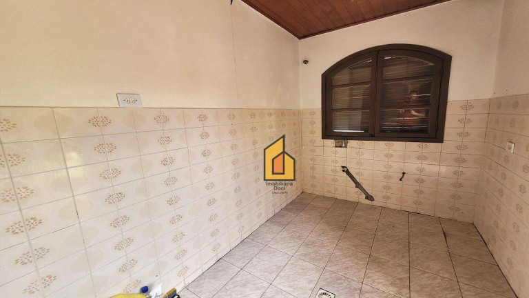 Imagem Sobrado com 2 Quartos para Alugar, 267 m² em Estação - Araucária Imagem Sobrado com 2 Quartos para Alugar, 267 m² em Estação - Araucária