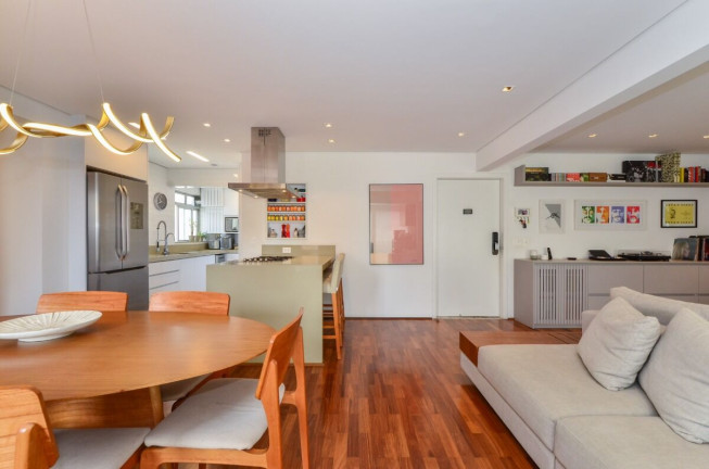 Imagem Apartamento com 4 Quartos à Venda, 131 m² em Aclimação - São Paulo Imagem Apartamento com 4 Quartos à Venda, 131 m² em Aclimação - São Paulo