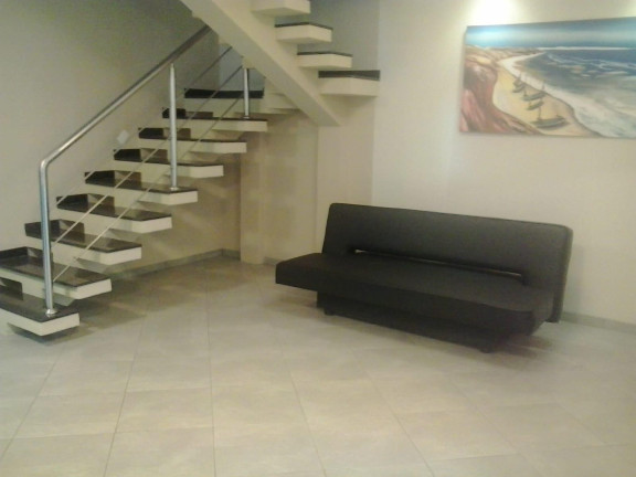 Imagem Casa com 2 Quartos à Venda, 185 m² em Cachoeira - Curitiba Imagem Casa com 2 Quartos à Venda, 185 m² em Cachoeira - Curitiba