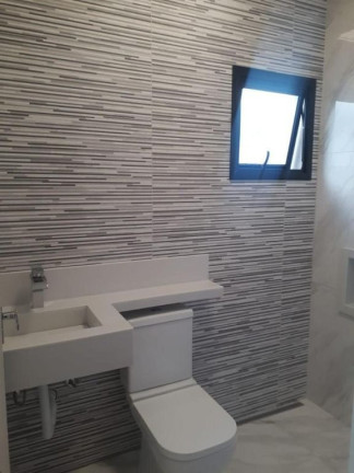 Imagem Sobrado com 4 Quartos à Venda, 200 m² em Centro - Mogi Das Cruzes Imagem Sobrado com 4 Quartos à Venda, 200 m² em Centro - Mogi Das Cruzes