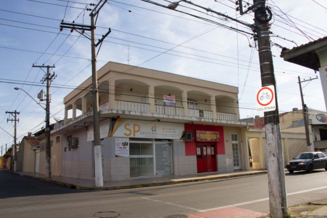 Imagem Casa com 3 Quartos à Venda, 541 m² em Santana - Pindamonhangaba