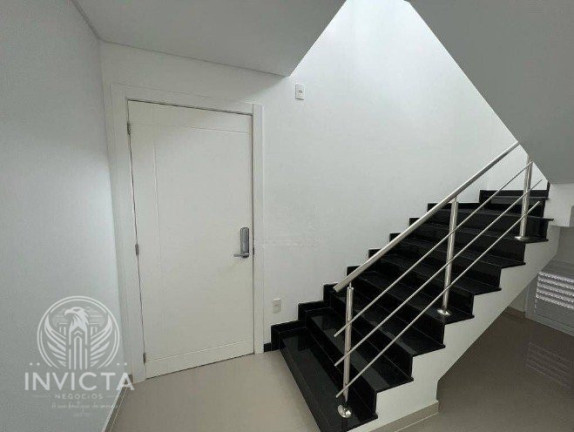Imagem Cobertura com 4 Quartos à Venda, 242 m² em Centro - Balneário Camboriú