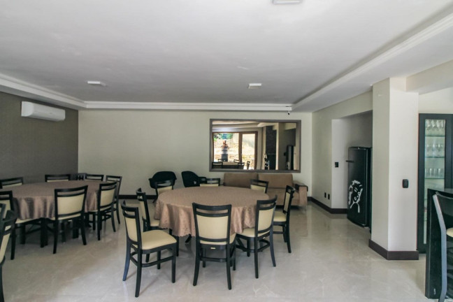 Imagem Imóvel com 4 Quartos à Venda, 135 m² em Ipanema - Porto Alegre
