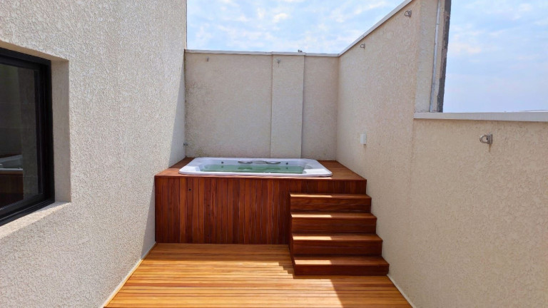 Imagem Apartamento com 1 Quarto à Venda, 24 m² em água Verde - Curitiba