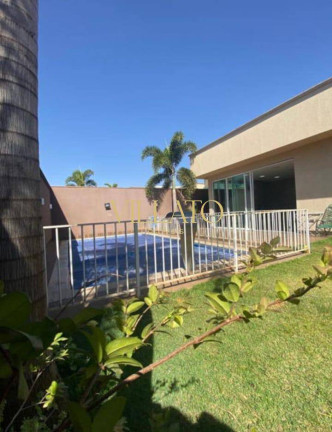 Imagem Casa com 3 Quartos à Venda, 600 m² em Condomínio Do Lago 1ª Etapa - Goiânia Imagem Casa com 3 Quartos à Venda, 600 m² em Condomínio Do Lago 1ª Etapa - Goiânia