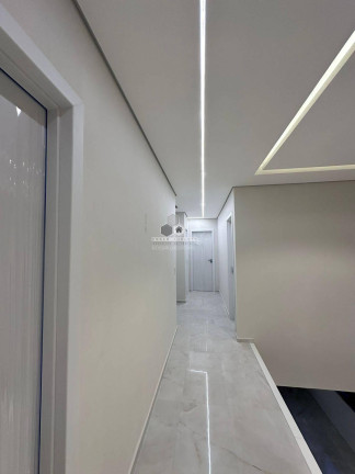 Imagem Casa à Venda, 273 m² Imagem Casa à Venda, 273 m²