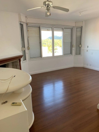 Imagem Casa com 5 Quartos à Venda, em Lagoa Da Conceição - Florianópolis Imagem Casa com 5 Quartos à Venda, em Lagoa Da Conceição - Florianópolis