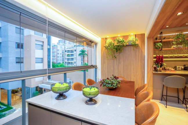 Imagem Apartamento com 2 Quartos à Venda, 91 m² em água Verde - Curitiba