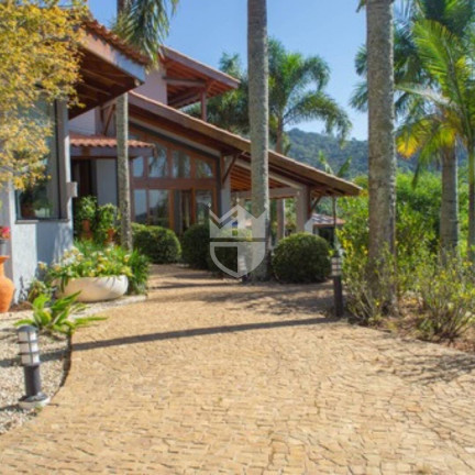 Imagem Casa com 5 Quartos à Venda, 2.000 m² em Itatiba Imagem Casa com 5 Quartos à Venda, 2.000 m² em Itatiba