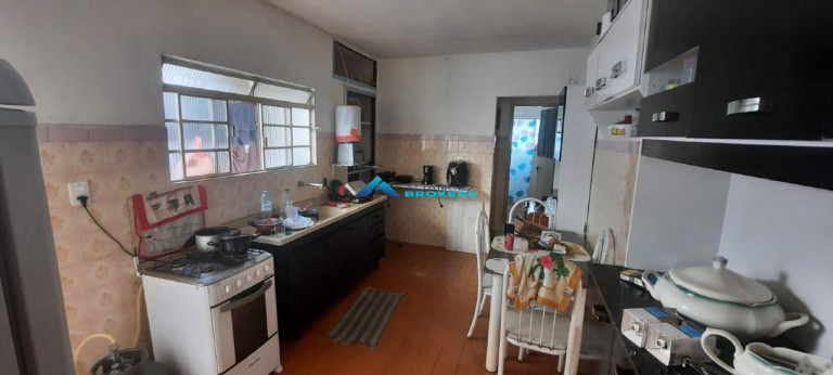 Imagem Casa com 2 Quartos à Venda, 129 m² em Jardim Bizarro - Jundiaí Imagem Casa com 2 Quartos à Venda, 129 m² em Jardim Bizarro - Jundiaí