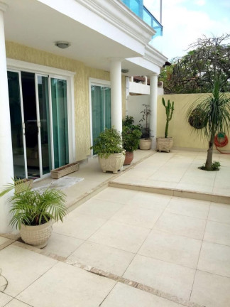 Imagem Casa com 3 Quartos à Venda,  em Portinho - Cabo Frio
