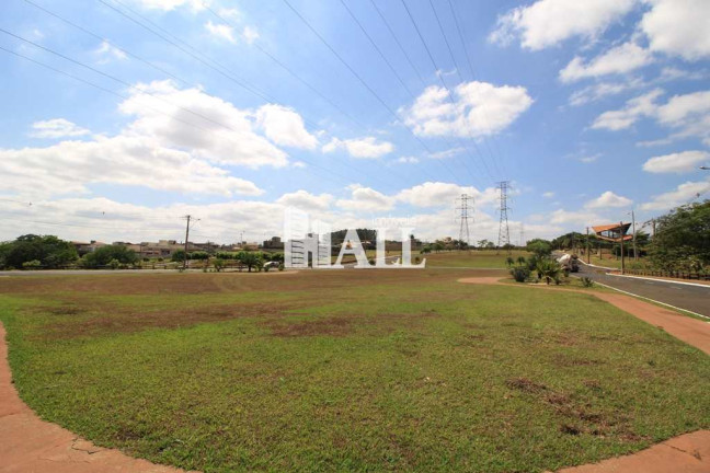 Imagem Casa com 3 Quartos à Venda, 390 m² em Golden Park Residence - Mirassol