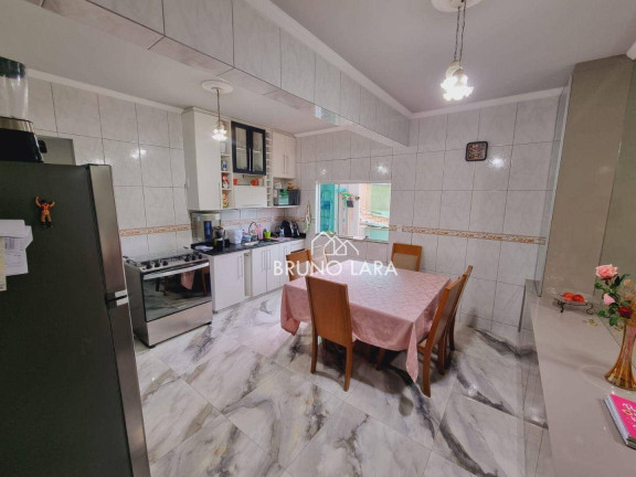 Imagem Casa com 3 Quartos à Venda, 160 m² em Vila Cristina - Betim Imagem Casa com 3 Quartos à Venda, 160 m² em Vila Cristina - Betim