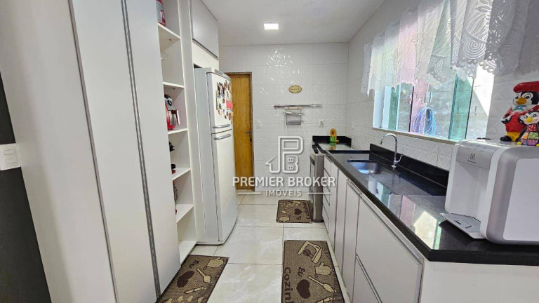 Imagem Casa com 3 Quartos à Venda, 180 m² em Albuquerque - Teresópolis Imagem Casa com 3 Quartos à Venda, 180 m² em Albuquerque - Teresópolis