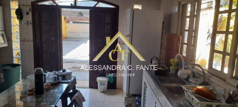 Casa com 2 Quartos à Venda, 101 m² em Vera Cruz - Mongaguá