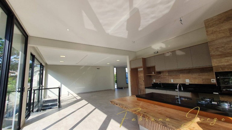 Imagem Casa de Condomínio com 3 Quartos à Venda, 255 m² em Swiss Park - Campinas Imagem Casa de Condomínio com 3 Quartos à Venda, 255 m² em Swiss Park - Campinas
