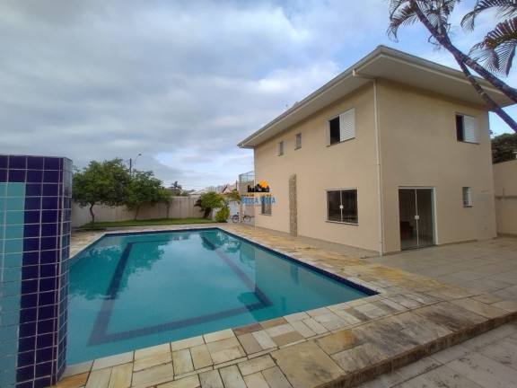 Sobrado com 4 Quartos à Venda, 594 m² em Balneario Florida - Praia Grande